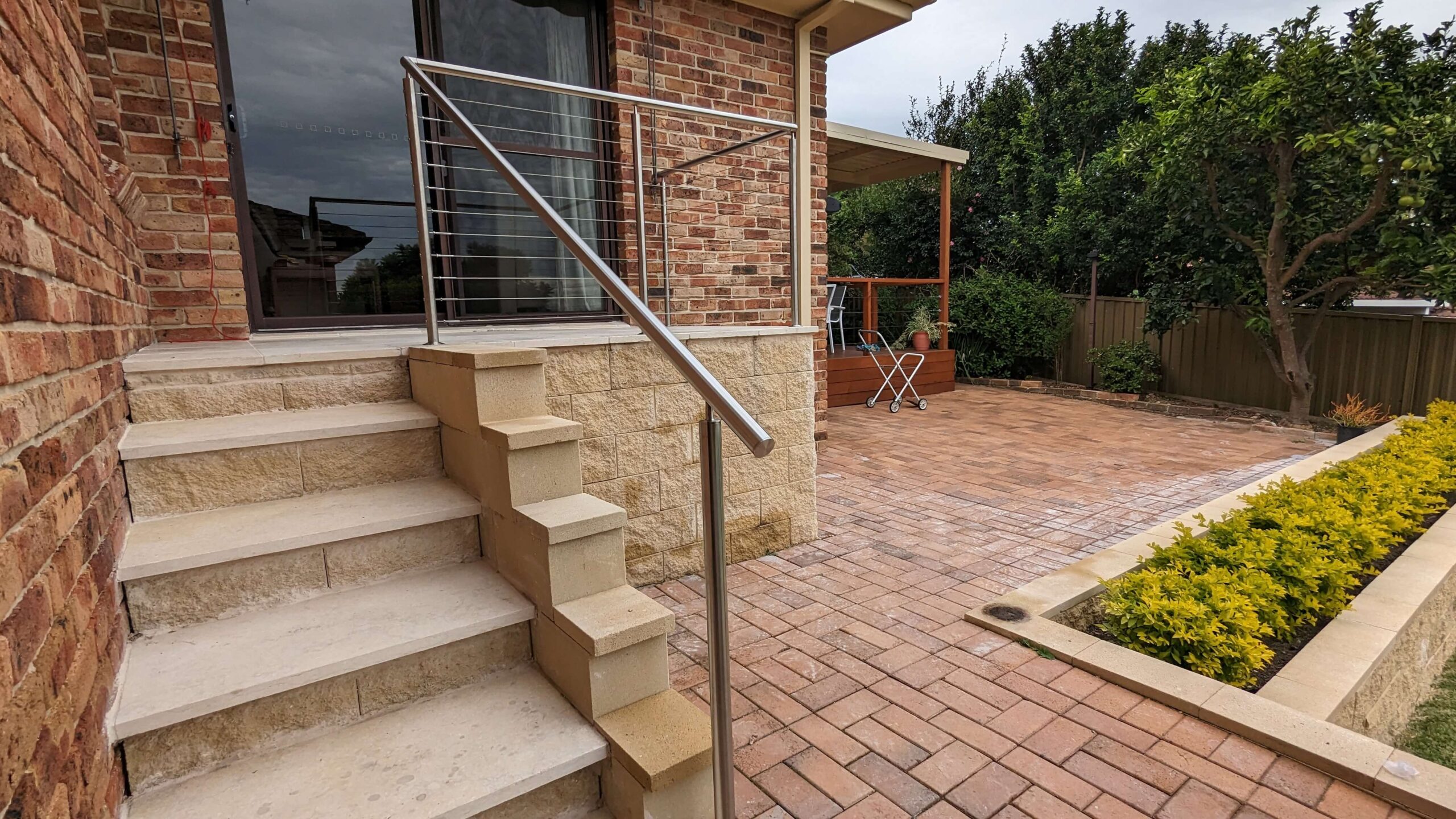 Modern Pool Fencing